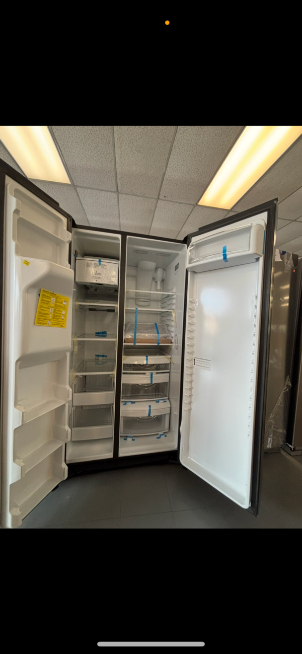 ge® 25.1 cu. ft. fingerprint resistant stainless steel side by side refrigerator with external ice & water dispenser